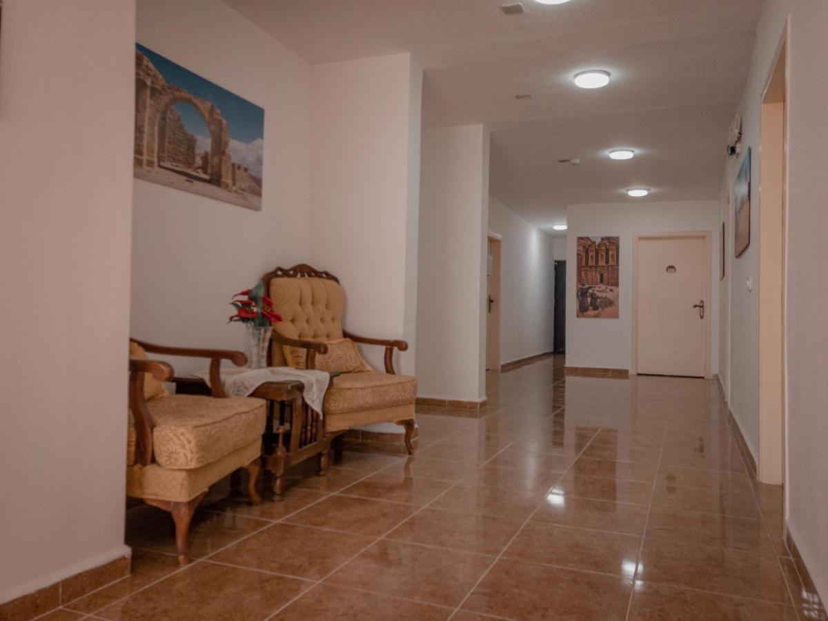 Petra Jewel Luxury Hotel Вади Муса Екстериор снимка