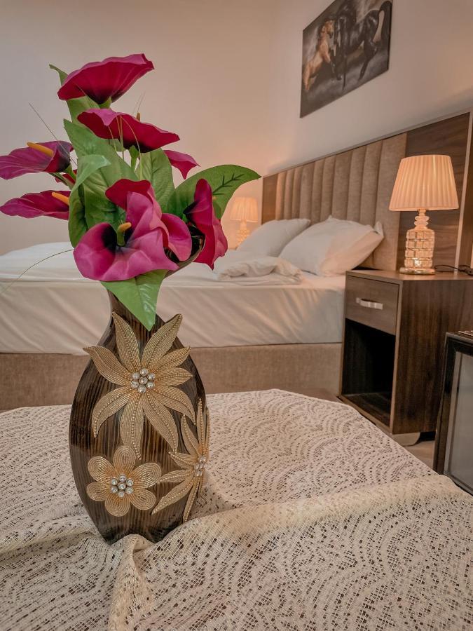 Petra Jewel Luxury Hotel Вади Муса Екстериор снимка