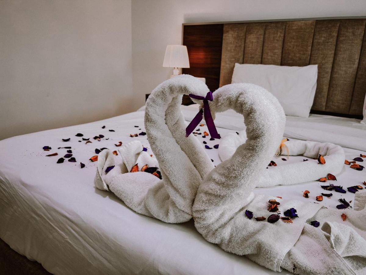 Petra Jewel Luxury Hotel Вади Муса Екстериор снимка