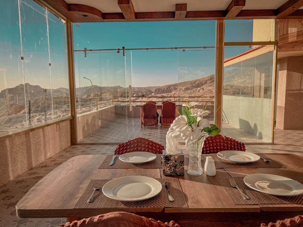 Petra Jewel Luxury Hotel Вади Муса Екстериор снимка